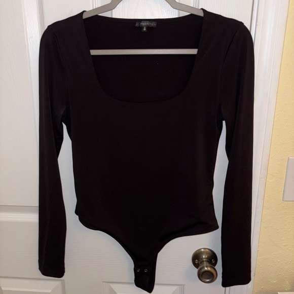 Sculpt square neck long sleeve bodysuit, black - Picture 1 of 1